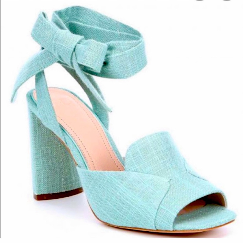 AD & Daughters Francess block heels in mint creme - 9M - EUC
